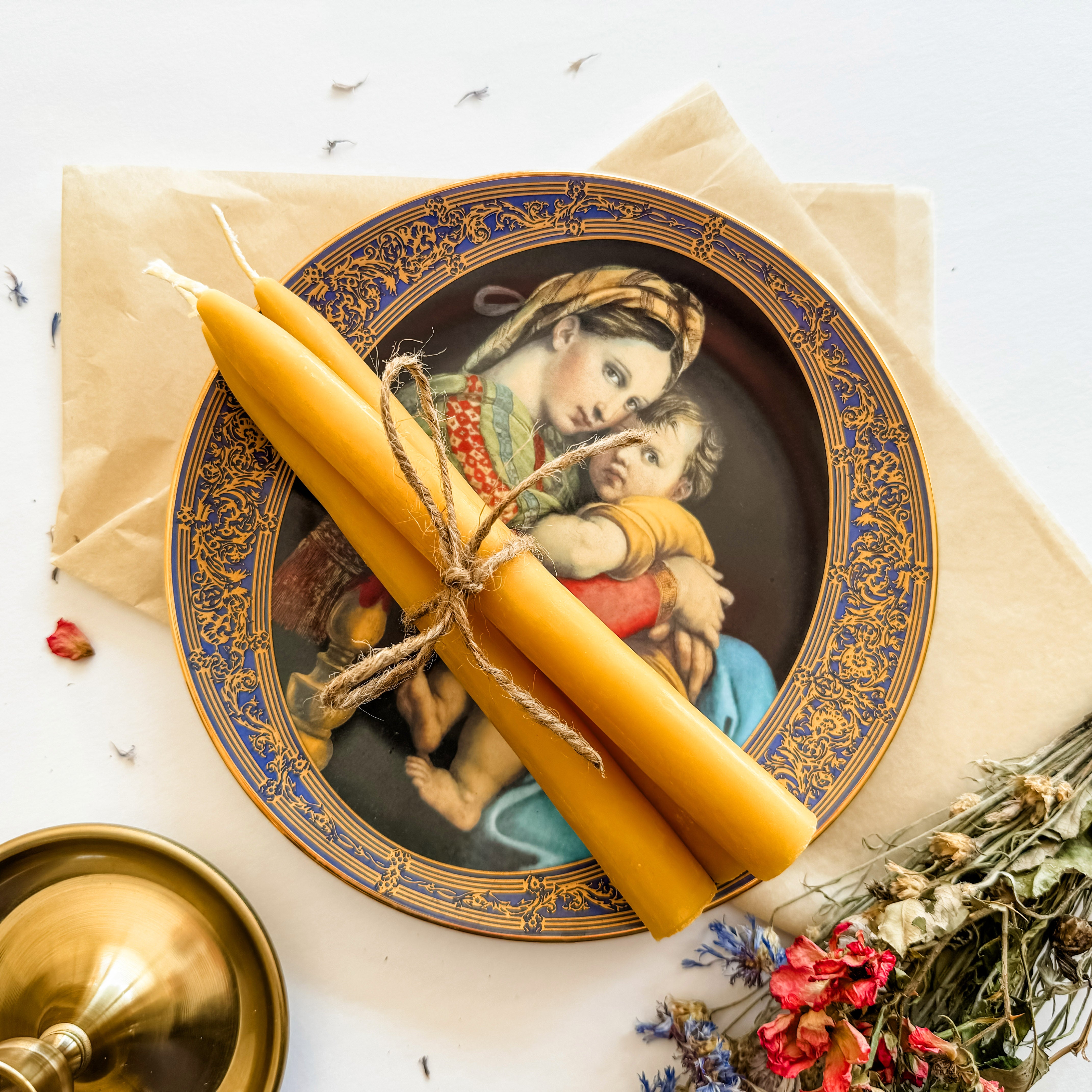 100% Beeswax Taper Candles (USA)